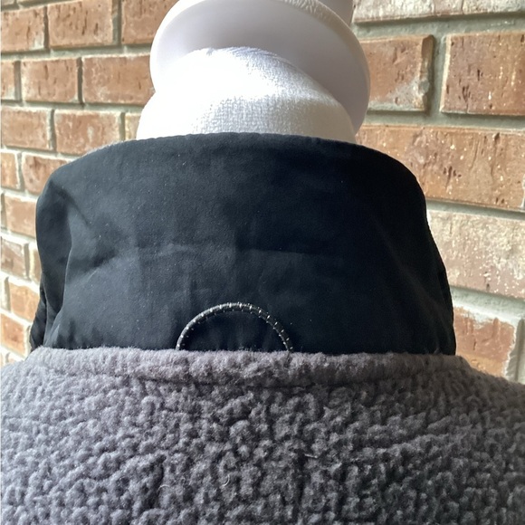 Women Gray Fleece Jacket - Picture 7 of 7